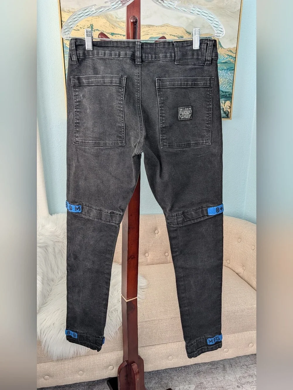 8+9 MFG Vintage Wash Black Cargo Jeans with Blue Trim Size 32